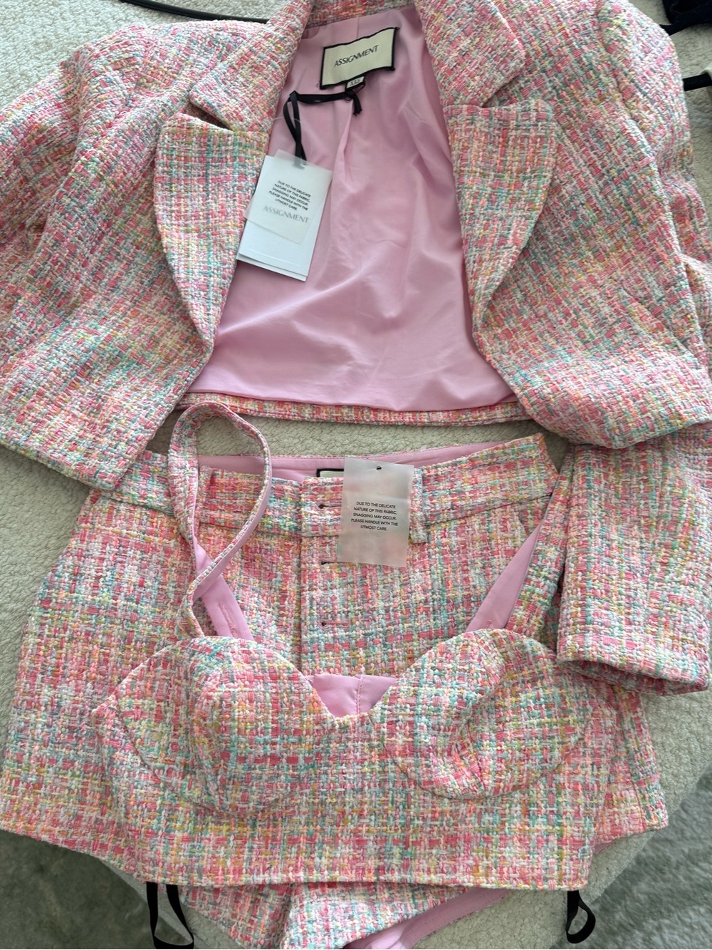 Assignment Revolve set cropped blazer; top; shorts - Picture 7 of 9